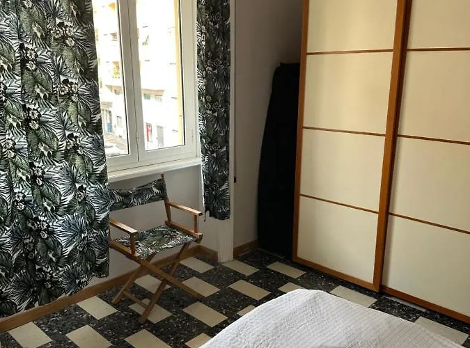 Room Bridge